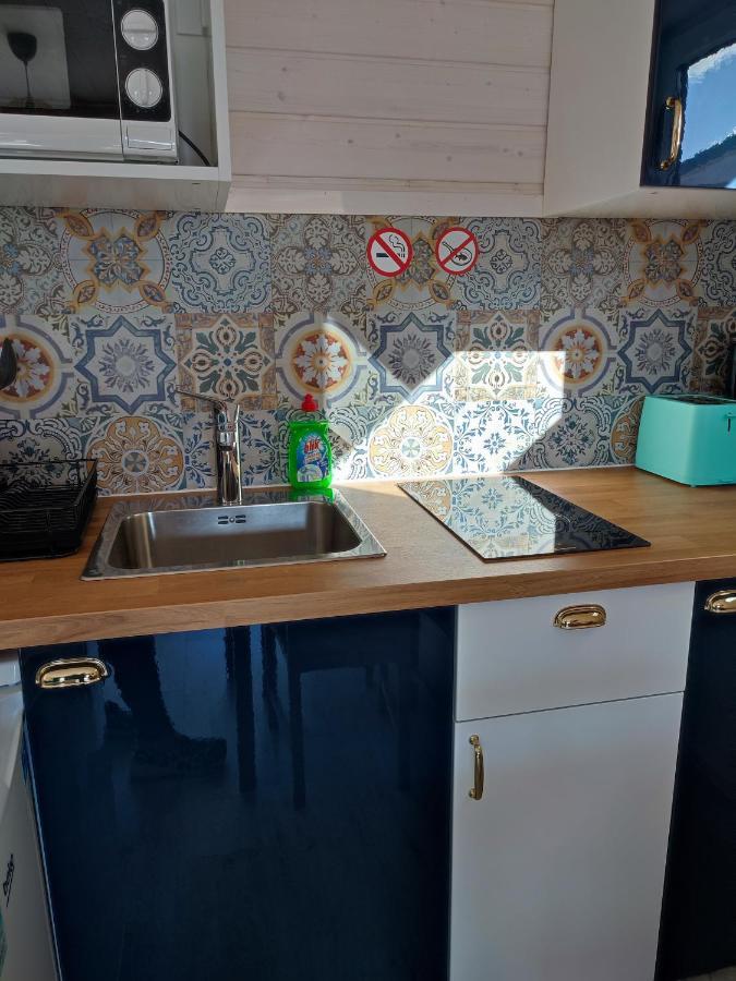 Zielonka Relaks Villa Rusinowo  Exteriör bild